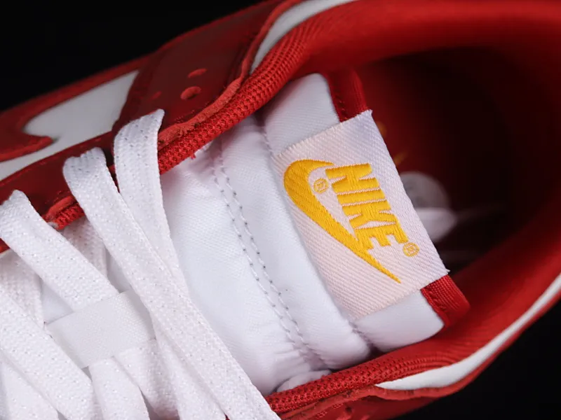 All Categories Nk SB Dunk Series Nk SB Dunk Low Low-top sneakers Foreign trade version Nk Dunk Low "Gym Red" white, red and gold SB low-top sports and leisure sneakers DD1391-602